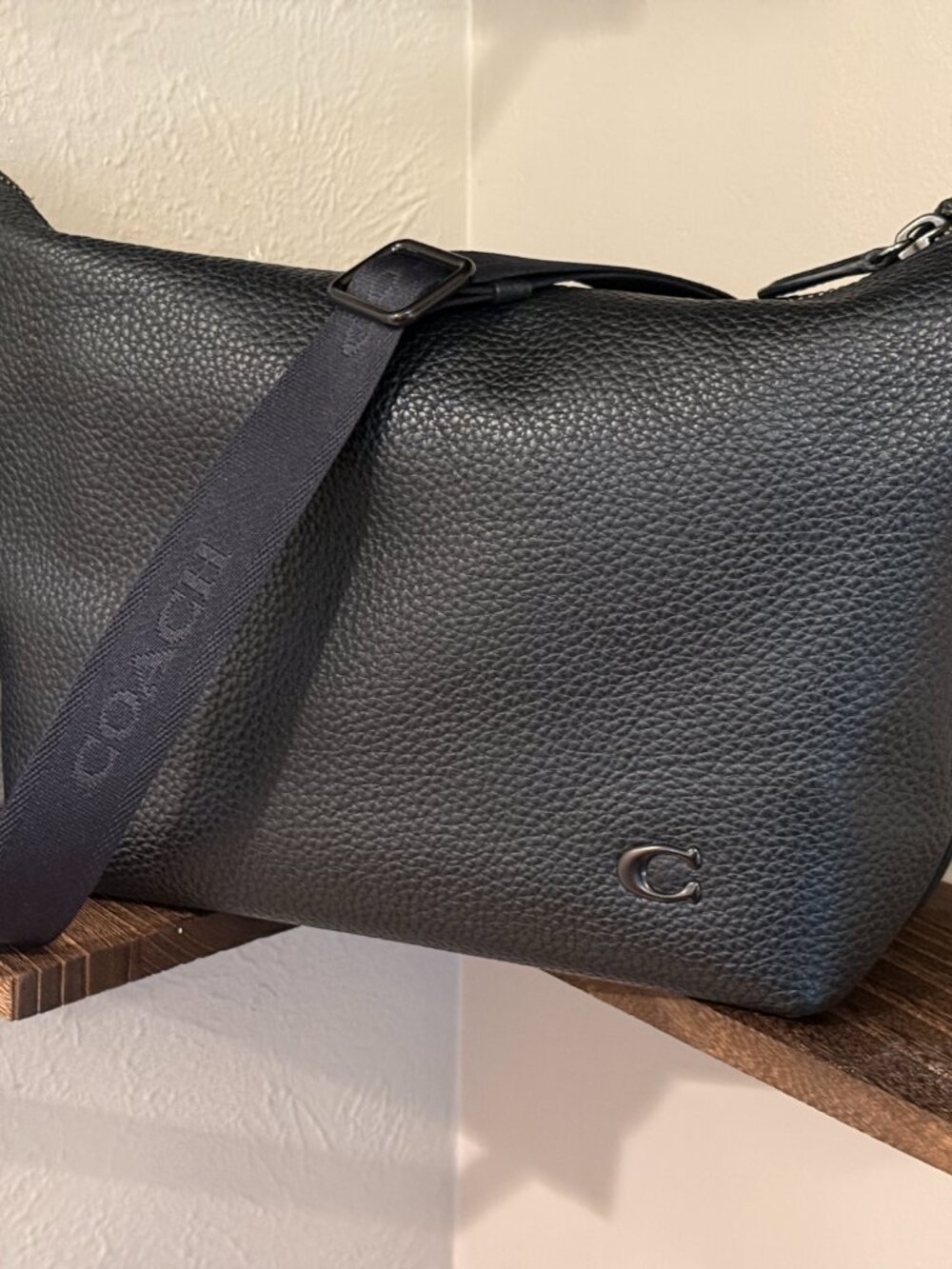 Coach Top Zip Messenger Bag - CBF03 in Black Pebbled Leather w/ Adjustable Strap - Picture 2 of 13